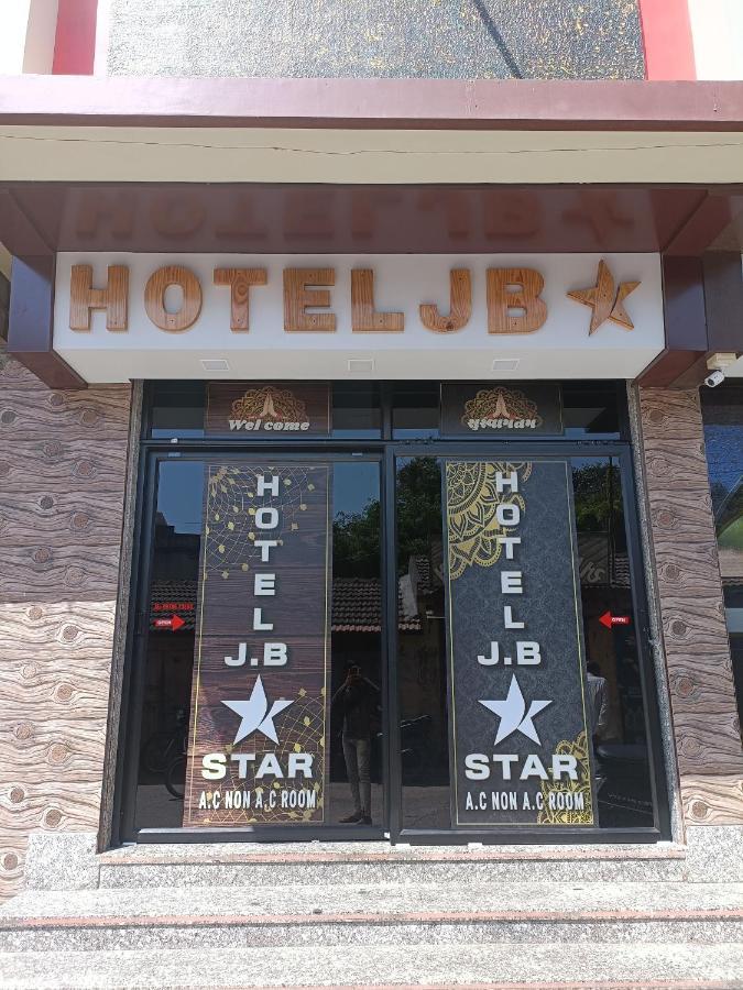 Hotel Jb Star Māndvi Extérieur photo