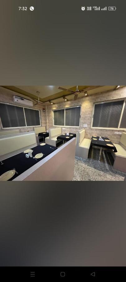 Hotel Jb Star Māndvi Extérieur photo